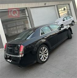 كرايسلر 300